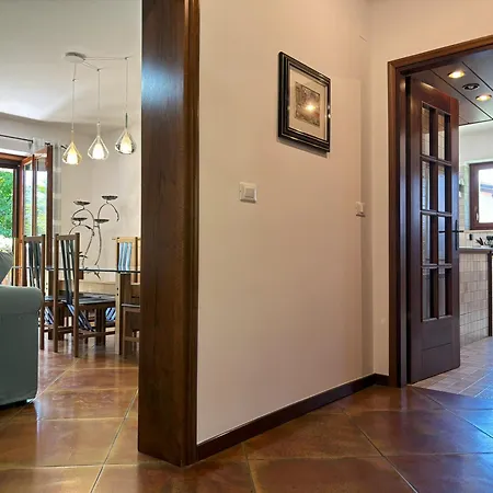 Apartment Anna Trieste